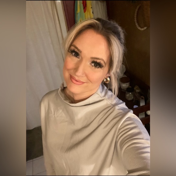 Elegant Gray funnel / mock neck Tunic Top - Picture 2 of 2